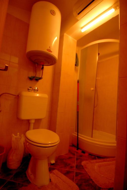 Guesthouse Konti Rijeka Værelse billede