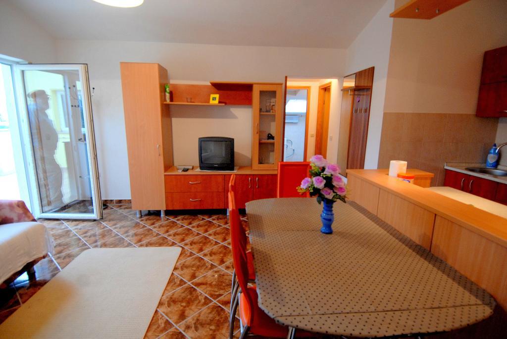 Guesthouse Konti Rijeka Værelse billede